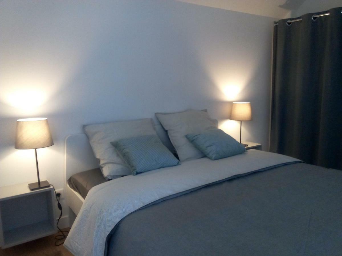 La Grange Apartment *